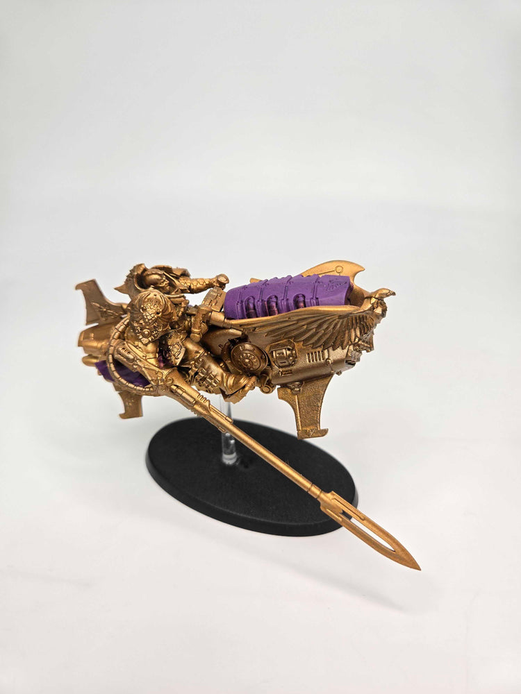 ADEPTUS CUSTODES - SHIELD CAPTAIN ON DAWNEAGLE JETBIKE - WARHAMMER 40K (A1293)