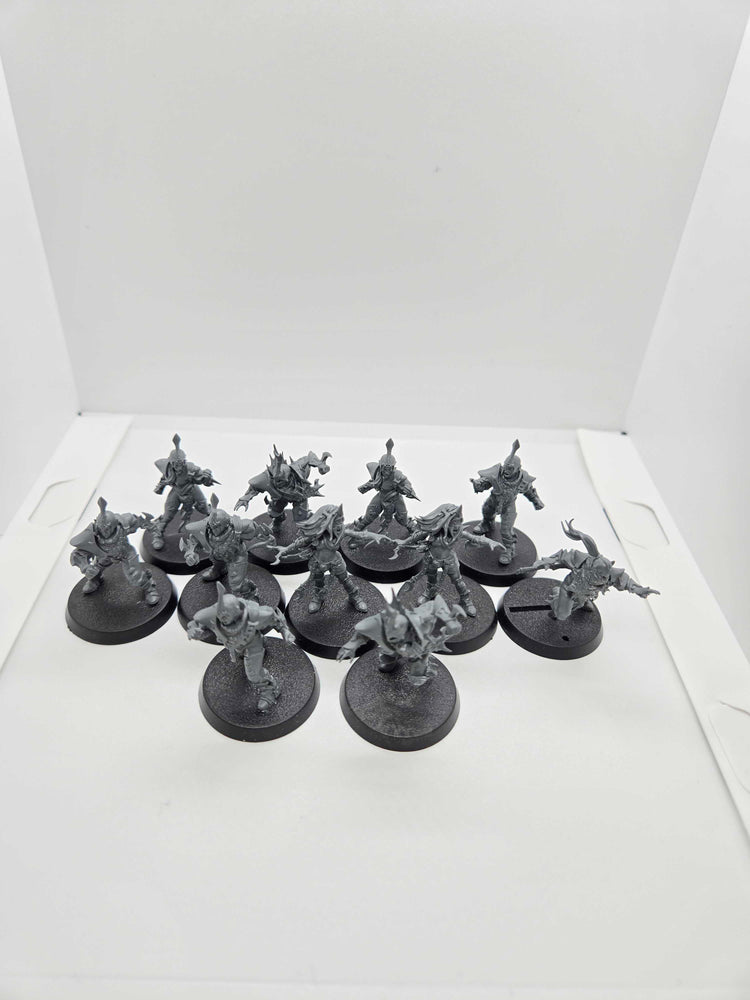 Dark Elf Blood Bowl Team - Blood Bowl - UM-00003