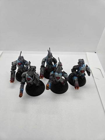 T'au Empire - Stealth Suits - Warhammer 40000 - UM-00007