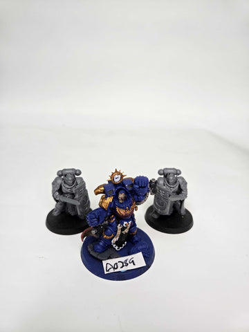 ADEPTUS ASTARTES - MARNEUS CALGAR - WARHAMMER 40K