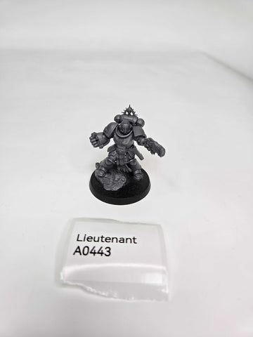 ADEPTUS ASTARTES - LIEUTENANT - WARHAMMER 40K (A0443)