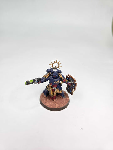 ADEPTUS ASTARTES - LIEUTENANT WITH STORM SHIELD - WARHAMMER 40K (A0477)