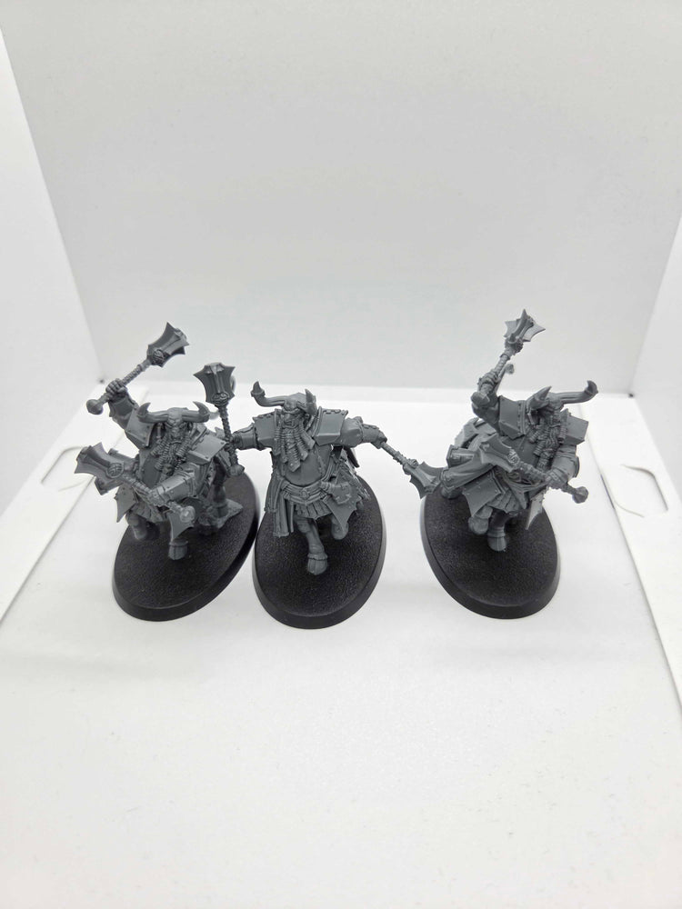 Bull Centaurs - Age of Sigmar - UM-00217