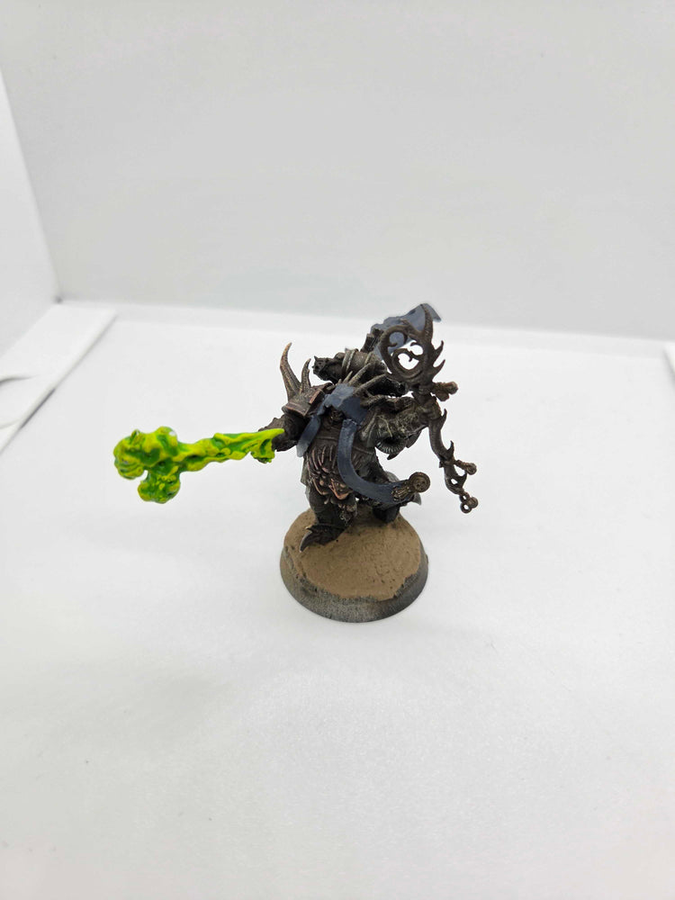 Death Guard - Malignant Plaguecaster - Warhammer 40000 - UM-00278