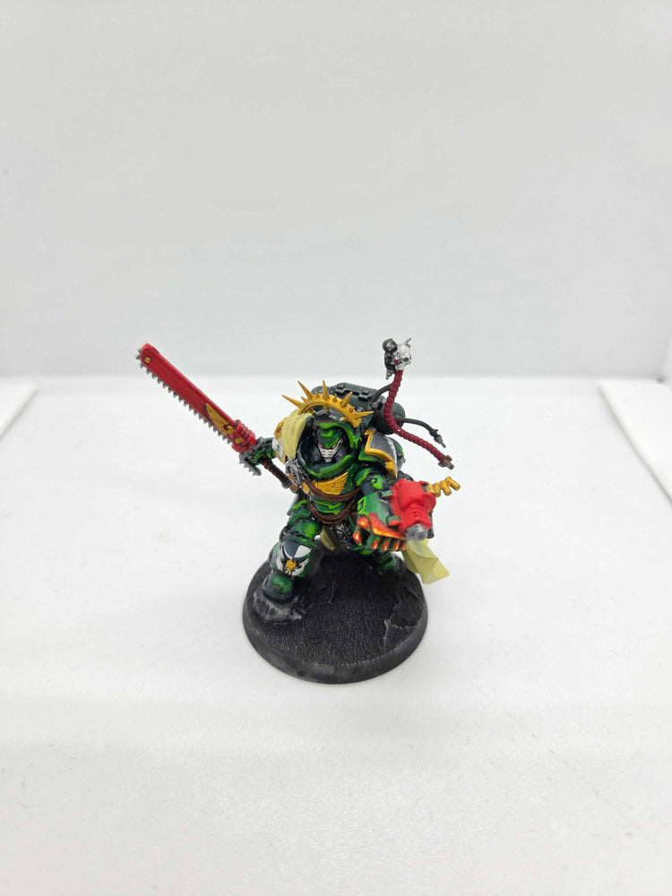 Other Marines - Captain in Gravis Armour - Warhammer 40000 - UM-00418