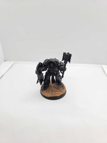 Other Marines - Chaplain in Terminator Armour - Warhammer 40000 - UM-00484